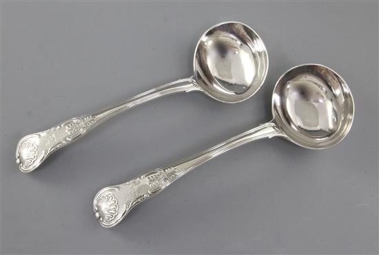 A pair of George IV silver sauce ladles, Length 7 ½”/190mm Width of Bowl 2 ½”/63mm, Combined weight: 6.2oz/175grms